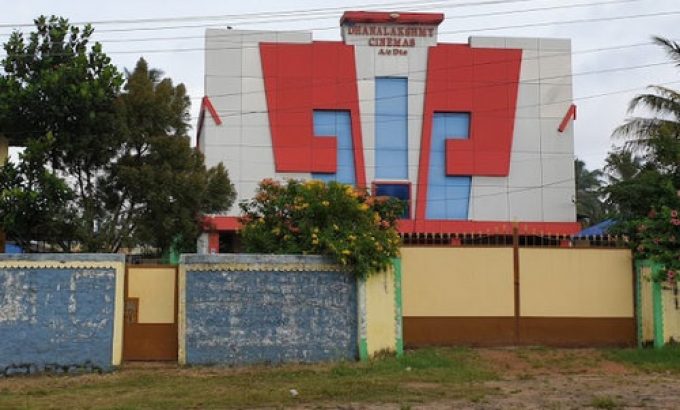 Dhanalakshmi Theatre Velanthavalam