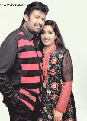 Manoj K Jayan Wife Asha Photos