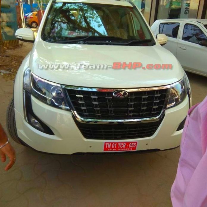 mahindra-xuv500 2018 photos