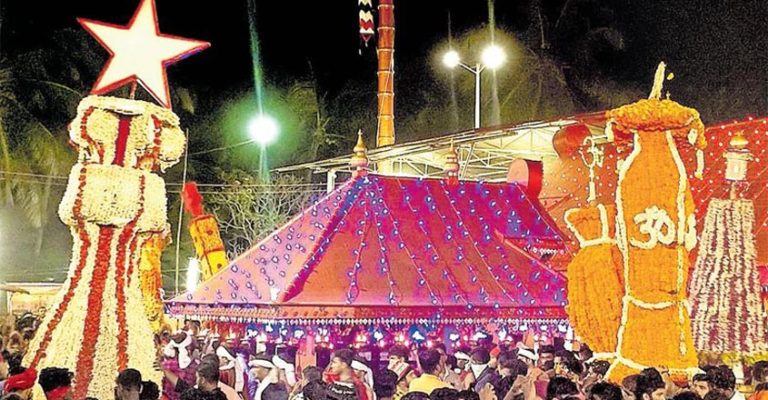 കുറുമ്പഭഗവതി ക്ഷേത്രത്തിൽ  സിപിഎമ്മിന്‍റെ മുദ്രാവാക്യം വിളിച്ചുള്ള കലശംതുള്ളല്‍