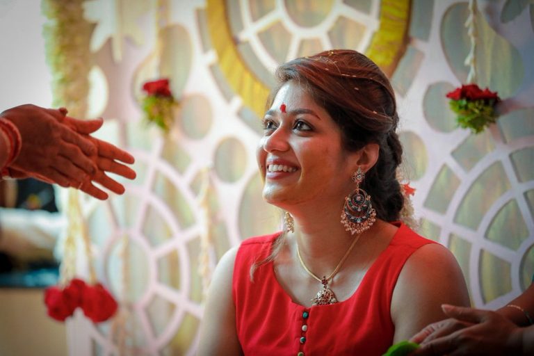 നടി മേ​ഘ്ന​യു​ടെ ഹ​ൽ​ദി ആ​ഘോ​ഷ ചി​ത്ര​ങ്ങ​ൾ കാണാം