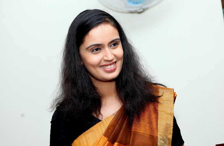 ചാ​ക്കോ​ച്ചി​യു​ടെ നാ​യി​ക ന​ന്ദി​നി ത​ന്നെ