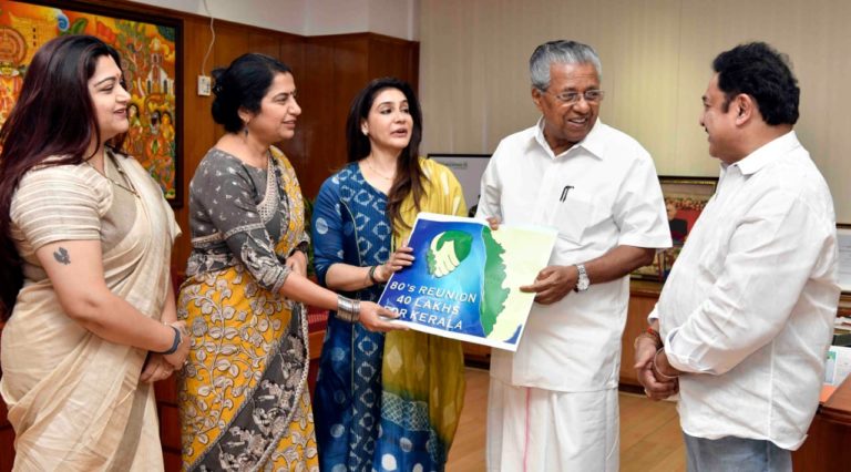 ഞങ്ങൾ ഒപ്പമുണ്ട് : മുഖ്യ മന്ത്രിയോട് തമിഴ് സിനിമാ വേദി !