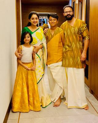 celebrities vishu photos 34