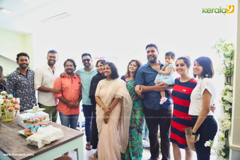 ബിസ്സിനസ്സ് മേഖലയിലേക്ക് നടൻ അജു വർഗ്ഗീസിന്റെ ഭാര്യയും