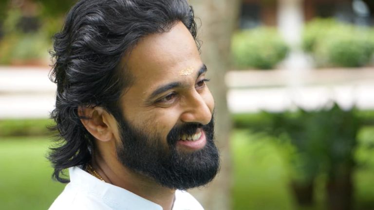 താൻ പ്രതികരിച്ച രീതി ശരിയായില്ലെന്നും, എന്നാൽ പറഞ്ഞതിൽ ഉറച്ചു നിൽക്കുന്നു എന്നും: ഉണ്ണി മുകുന്ദൻ