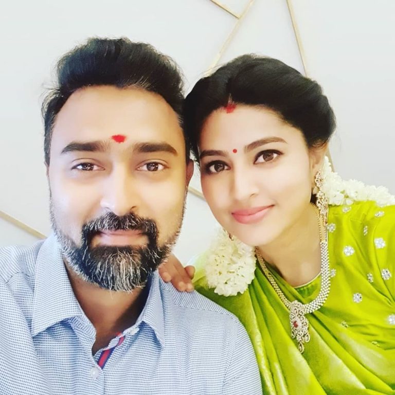 സ്‌നേഹയ്ക്കും പ്രസന്നയ്ക്കും പെണ്‍കുഞ്ഞ്