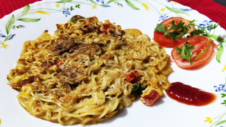 മാഗ്ഗി ഓംലെറ്റ് തയ്യാറാക്കിയാലോ