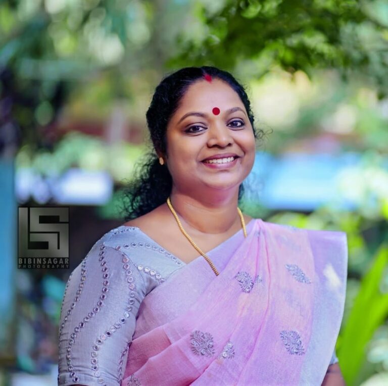 സി കെ ആശ എം എൽ എ ക്വാറൻ്റൈനിൽ