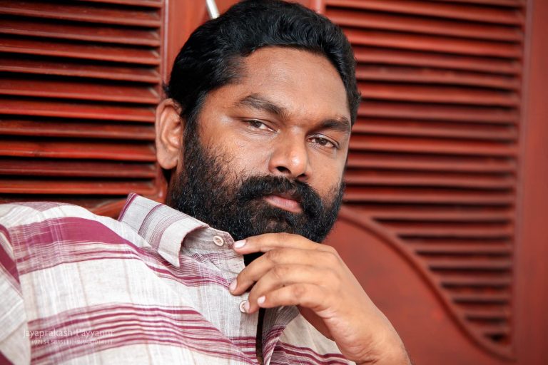 ചലച്ചിത്രഗാനരചയിതാവും കവിയുമായ അനില്‍പനച്ചൂരാന്‍ അന്തരിച്ചു