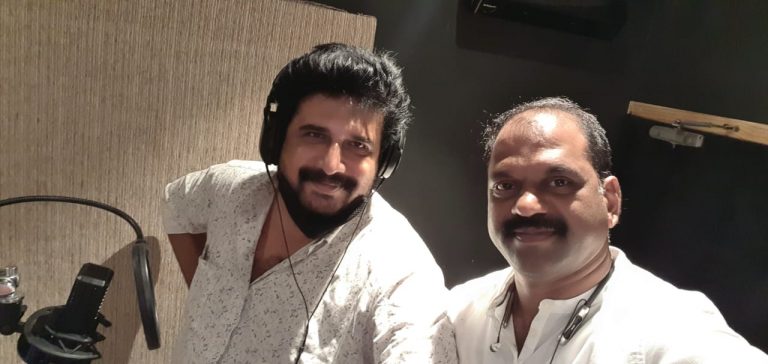 നെഞ്ചില്‍ എഴുനിറമായി…ഗാനം സൂപ്പര്‍ഹിറ്റായ സന്തോഷം പങ്കിട്ട് നവാഗത ഗാനരചയിതാവ് പോലീസ് ഓഫീസര്‍ ജി സുനില്‍കുമാര്‍