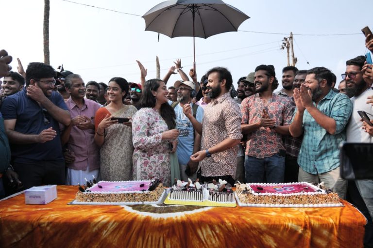 കൂഞ്ചാക്കോ ബോബൻ അഭിനയജീവിതത്തിന്റെ 25 വർഷം