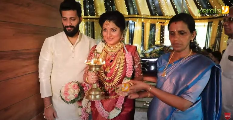 ഞങ്ങൾ സുഹൃത്തുക്കൾ ആയിരുന്നു ; വിവാഹ വിശേഷങ്ങൾ പങ്കുവെച്ച് രക്ഷ, വീഡിയോ കാണാം
