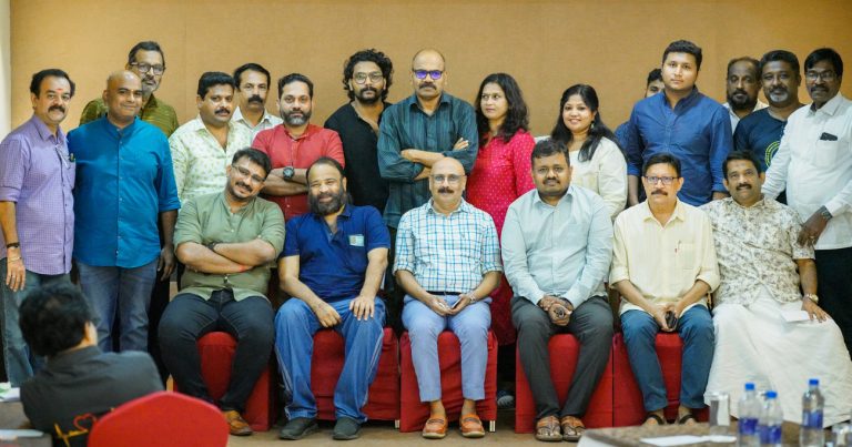മലയാളം സിനിമാ നിർമ്മാതാക്കളുമായി സഹകരിച്ച്, ഒറക്കിൾമുവീസ് കേരളത്തിൽ പ്രവർത്തനം വിപുലമാക്കുന്നു