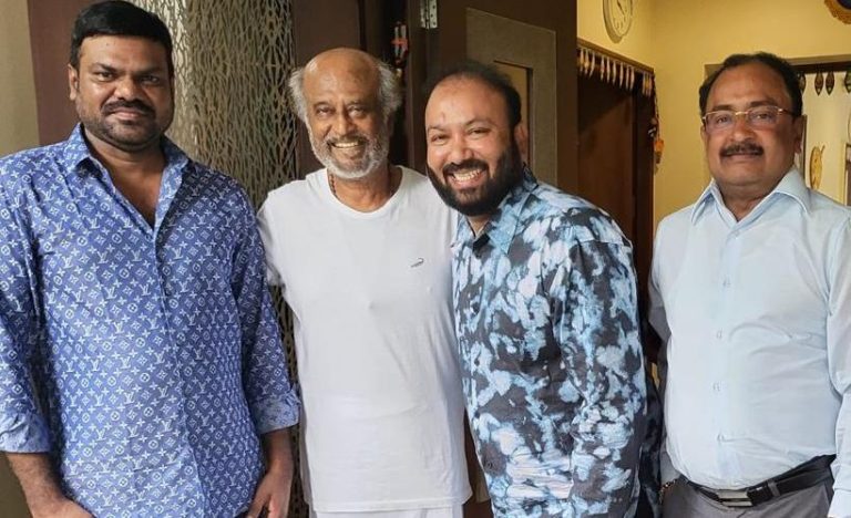 സൂപ്പര്‍സ്റ്റാര്‍ രജനികാന്ത് ലൈക പ്രൊഡക്ഷന്‍സുമായി രണ്ട് ചിത്രങ്ങളുടെ കരാര്‍ ഒപ്പിട്ടു