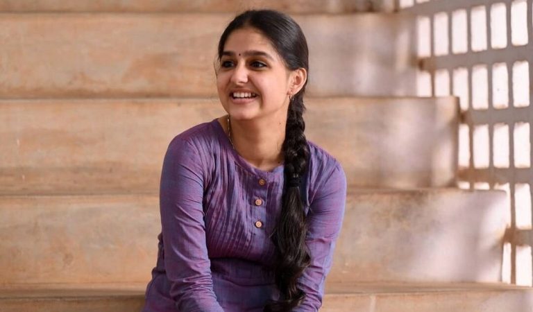 കുട്ടികാലത്തെ ഒരു ദുരനുഭവം തുറന്നു പറഞ്ഞു നടി അനശ്വര രാജൻ