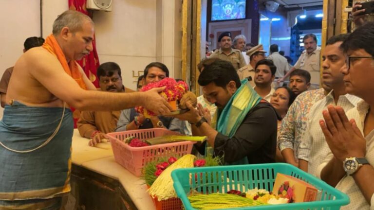 മുംബൈയിലെ ശ്രീ സിദ്ധിവിനായക ക്ഷേത്രത്തിൽ അയ്യപ്പ ദർശനം നടത്തി രാം ചരണ്‍