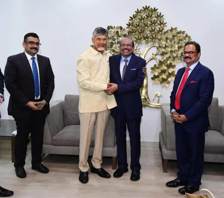 ആന്ധപ്രദേശ് മുഖ്യമന്ത്രി എൻ. ചന്ദ്രബാബു നായിഡുവുമായി യൂസഫലി കൂടിക്കാഴ്ച നടത്തി.
