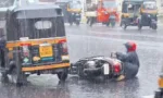 മഴക്കാലത്ത് വാഹനം ഓടിക്കുമ്പോൾ അപകടം പതിയിരിപ്പുണ്ട്; അശ്രദ്ധമായി ഓടിച്ചാൽ പണി കിട്ടും; അറിഞ്ഞിരിക്കാം ഇവയെല്ലാം