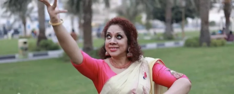 ചലച്ചിത്ര സംവിധായിക ഡോ കൃഷ്ണ പ്രിയദർശൻ ഒരുക്കിയ കടലിനക്കരെ ഒരു ഓണം മ്യൂസിക്കൽ വീഡിയോ പുറത്ത്