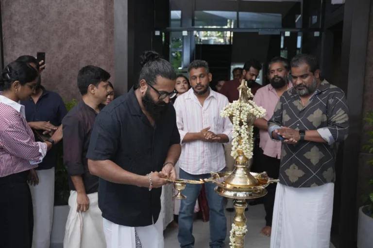 കളർപ്ലാനറ്റ് സ്റ്റുഡിയോസ് വാർഷികാഘോഷ ചടങ്ങിൽ മുഖ്യാതിഥിയായി ഋഷഭ് ഷെട്ടി