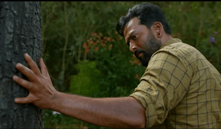 ”നാട്ടുകാര് പലപേരും വിളിക്കും, ഡബിൾ മോഹനൻ, സാൻഡൽ മോഹനൻ, ചിന്ന വീരപ്പൻ” !! ‘വിലായത്ത് ബുദ്ധ’യുടെ ഞെട്ടിപ്പിക്കുന്ന ട്രെയിലർ പുറത്ത്; ചിത്രം നവംബർ 21ന് തിയേറ്ററുകളിൽ