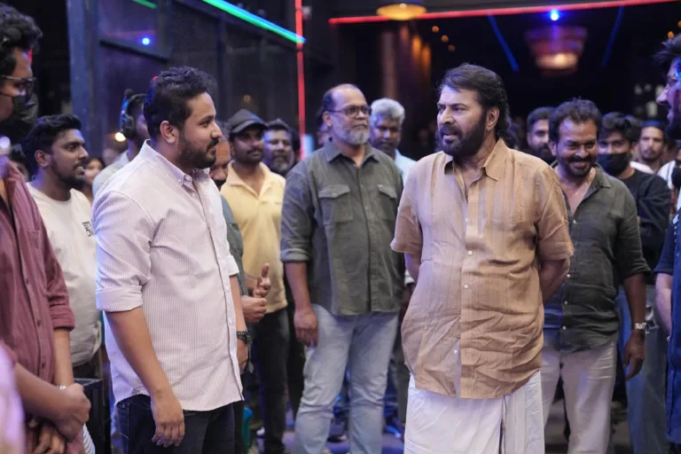 ദുൽഖർ സൽമാൻ ചിത്രം ‘ഐ ആം ഗെയിം’ ലൊക്കേഷൻ സന്ദർശിച്ച് മെഗാസ്റ്റാർ മമ്മൂട്ടി
