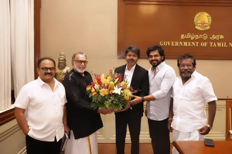 തമിഴ്‌നാട് മുഖ്യമന്ത്രിയായി അധികാരമേറ്റ ദളപതി വിജയ്‌യെ നേരിൽ കണ്ട് ആദരിച്ച് നടികർ സംഘം