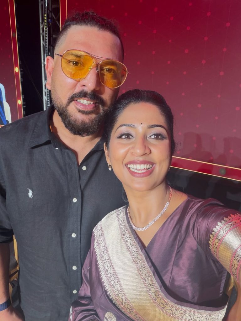 മകൻ സായ് കൃഷ്ണയ്ക്ക് യുവരാജ് സിംഗിന്റെ സർപ്രൈസ് സമ്മാനം; സന്തോഷം പങ്കുവെച്ച് നവ്യ നായർ