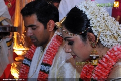 samvritha-sunil-marriage-akhil-photos01-002