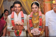 samvritha-sunil-marriage-images00-022