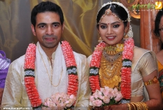 samvrutha-sunil-marriage-wedding-pics08-033