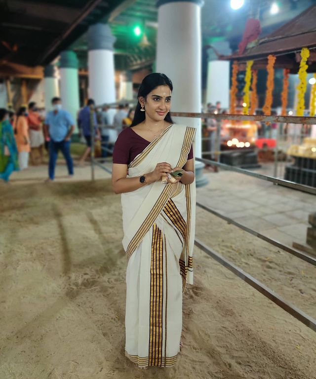 aditi-ravi-new-photos-012.jpg