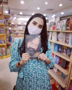 1_aditi-ravi-saree-photos-001