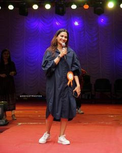 aditi-ravi-in-long-shirt-model-dress-style