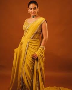 aditi-ravi-in-mustard-yellow-embroidered-ready-to-wear-saree-images-004