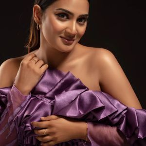 aditi-ravi-in-off-shoulder-gown-dress-photos-004
