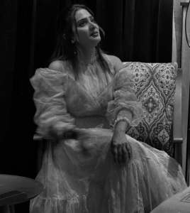 aditi-ravi-in-rose-colour-long-frock-design-from-western-lady-outfit-photos-005