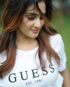 aditi-ravi-in-skirt-and-top-latest-photos-001