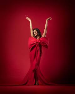 aditi-ravi-in-wine-red-gown-photos-004