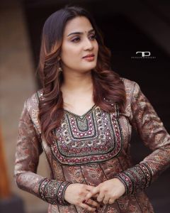 aditi-ravi-latest-photos-in-churidar-new-collection-001