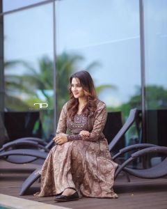 aditi-ravi-latest-photos-in-churidar-new-collection-004