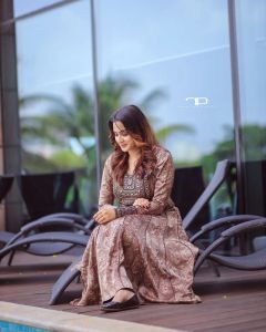 aditi-ravi-latest-photos-in-churidar-new-collection-005
