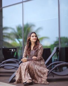 aditi-ravi-latest-photos-in-churidar-new-collection-008