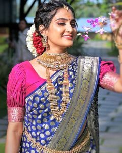 aditi-ravi-latest-photos-in-saree-0912-002