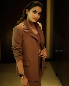 aditi-ravi-latest-photoshoot-in-western-dress-007