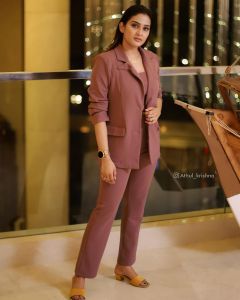 aditi-ravi-latest-photoshoot-in-western-dress-009
