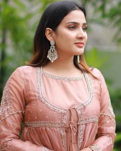 aditi-ravi-latest-photoshoot-pictures-011