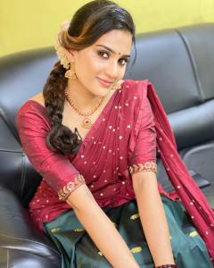 aditi-ravi-latest-pics-and-style-001