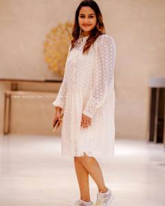 aditi-ravi-latest-pics-and-style-003